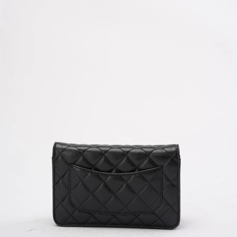 Chanel Schwarze klassische Brieftasche mit Kette (WOC) Caviar 2020