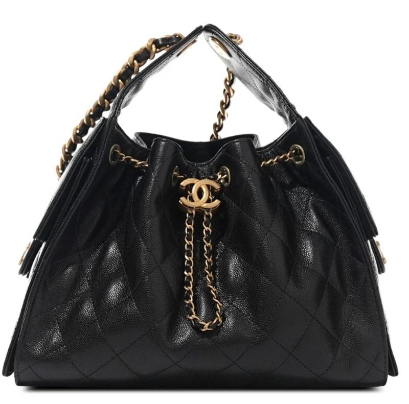Chanel 25 Kleine schwarze gesteppte Kaviar-Hardware im Alter von Gold 2025