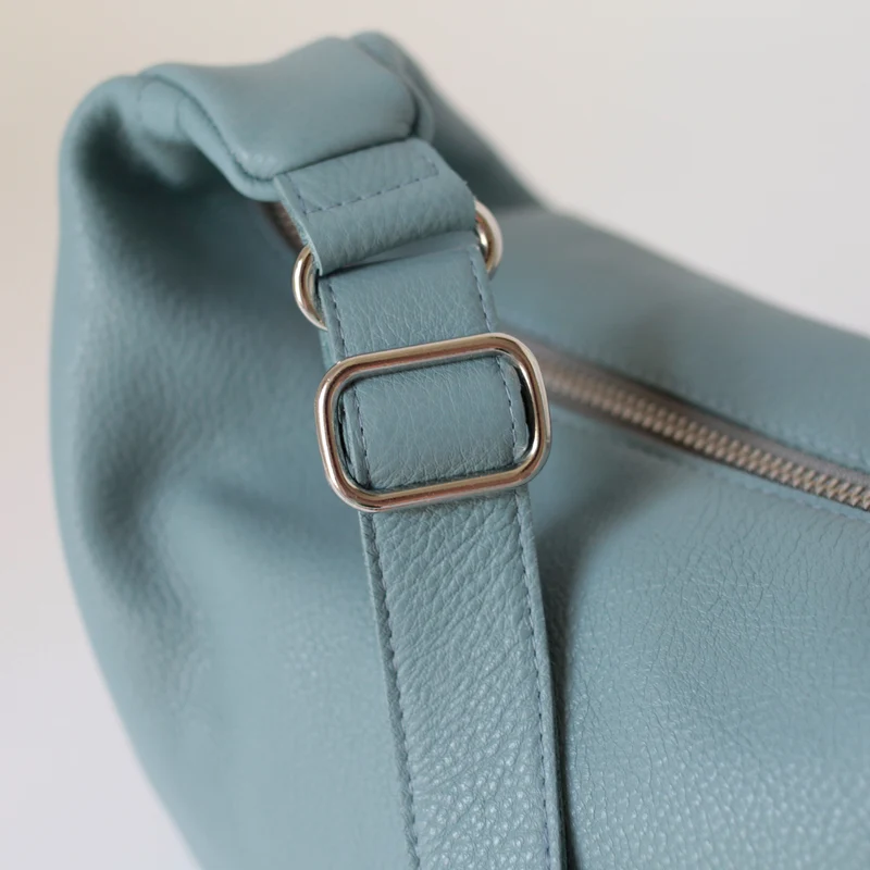Lederbeutel POUCH Taubenblau
