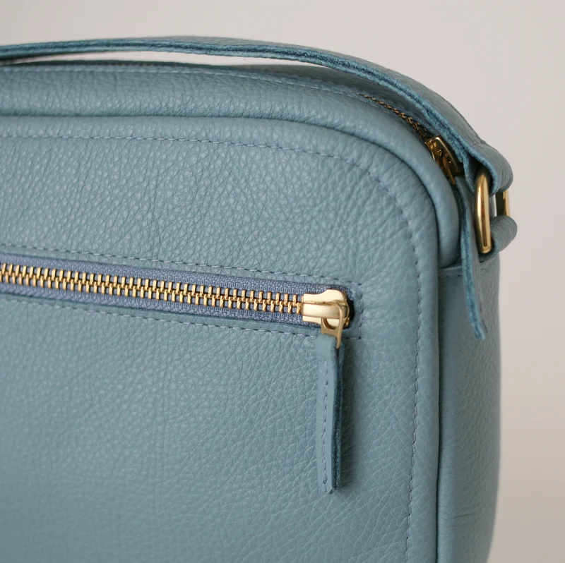 Handtasche ZIP M Taubenblau