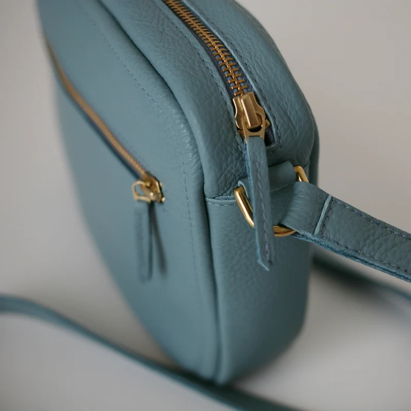 Handtasche ZIP M Taubenblau