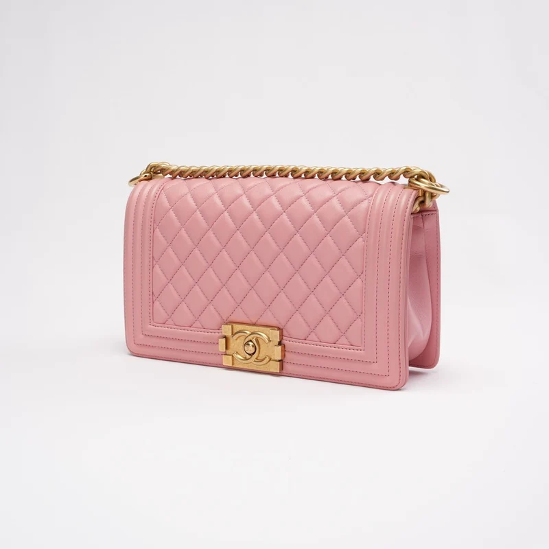 Chanel Medium Boy Flap aus Lammleder, Rosa, 2018