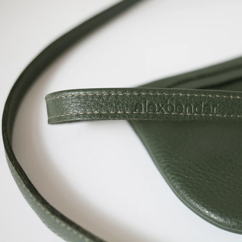 Kleine flache Gürteltasche Lodengrün