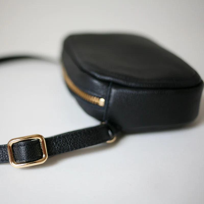 Handtasche OVAL Schwarz