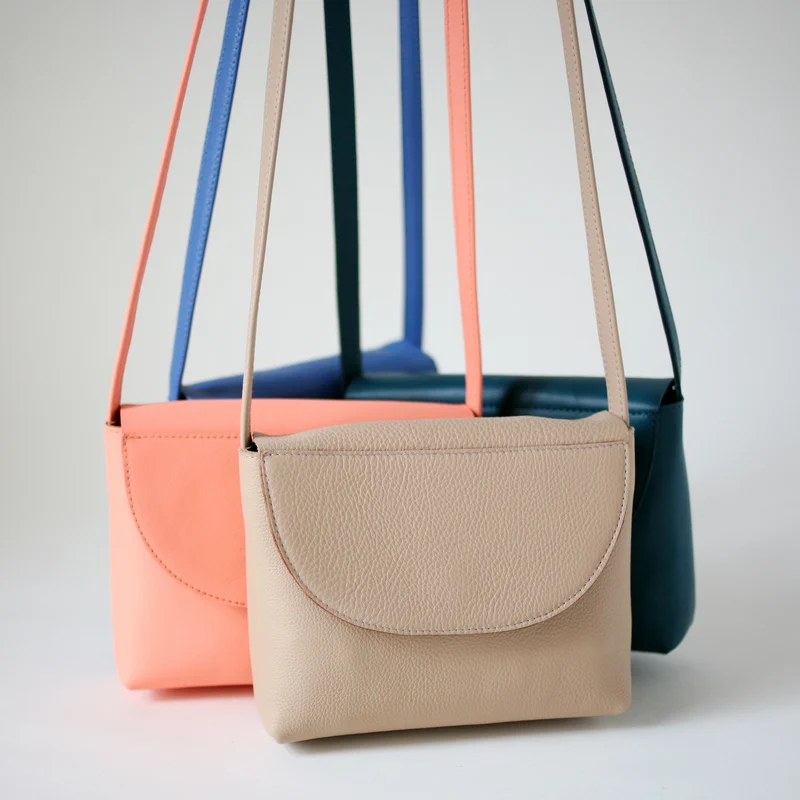 Minimalistische Schultertasche Cappuccino