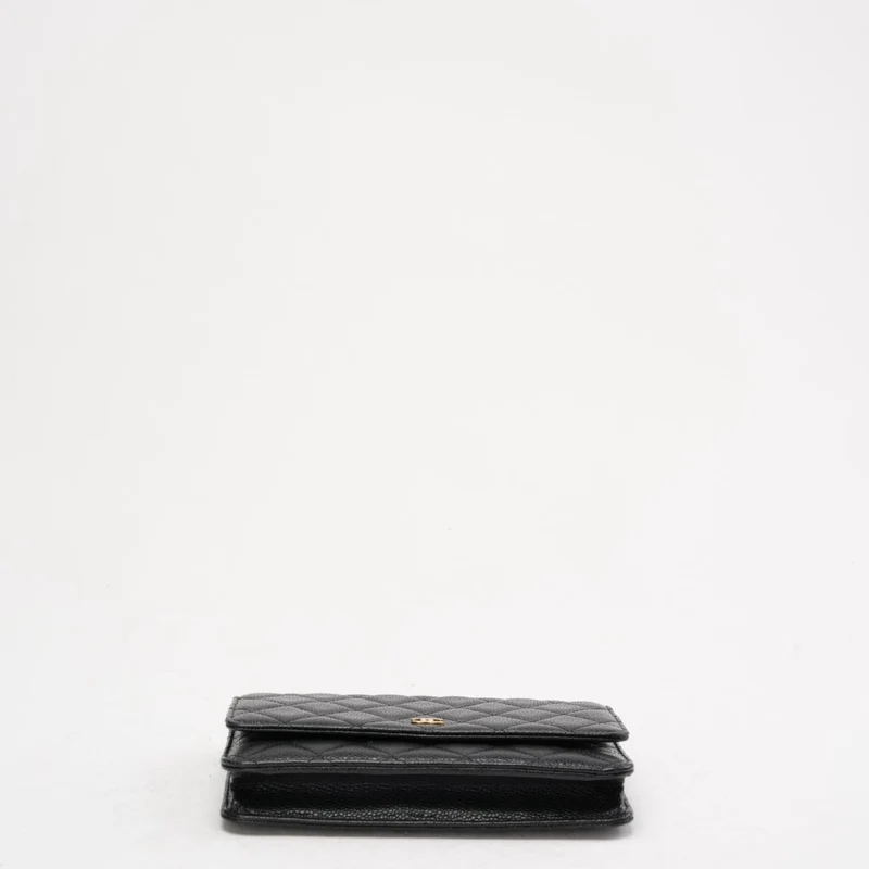Chanel Schwarze klassische Brieftasche mit Kette (WOC) Caviar 2014