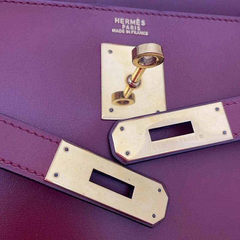 Hermès Vintage Burgunderrot Kelly Sellier 32 Box Leder 1994