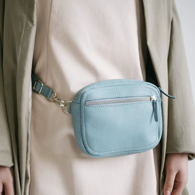 Gürteltasche ZIP Taubenblau
