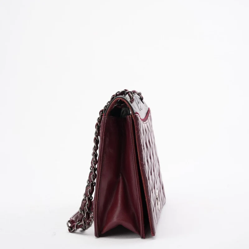 Chanel Ballerine Flap Bag aus burgunderrotem und schwarzem Lammleder, 2004