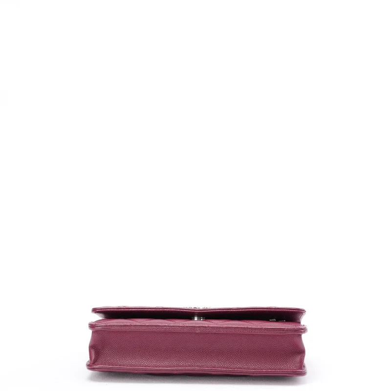 Chanel Burgunder Geldbörse mit Kette (WOC) Multicolor CC