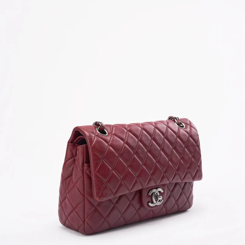 Chanel Burgunderrote klassische Doppel-Flap-Tasche aus Lammleder 2008-2009
