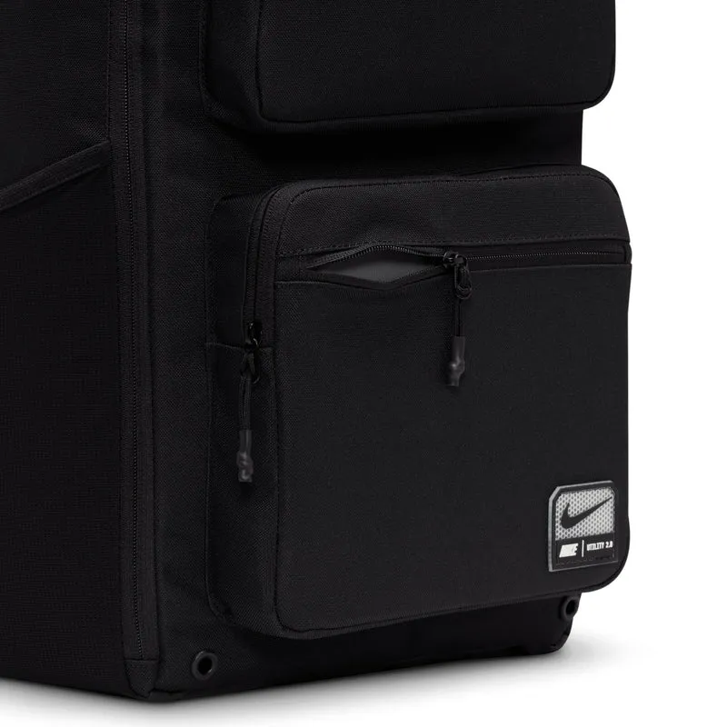 Nike Utility Speed 27 - Rucksack 16" 48.5 cm (black/white)