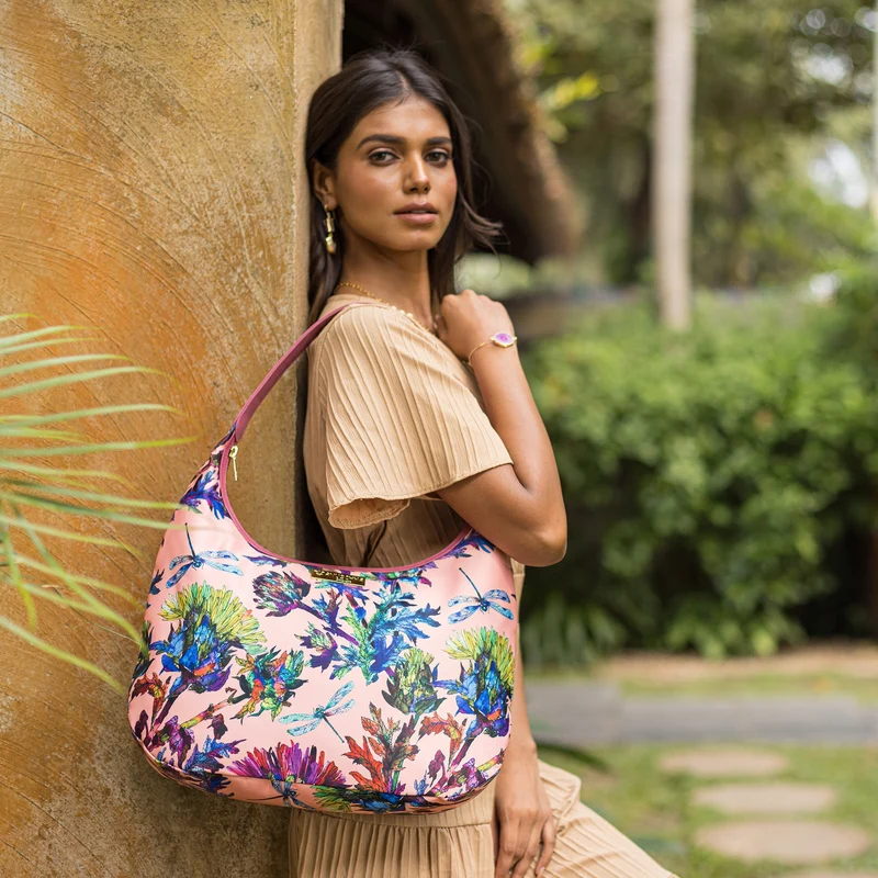 Stoff mit Lederbesatz Large Sling Hobo - 12010