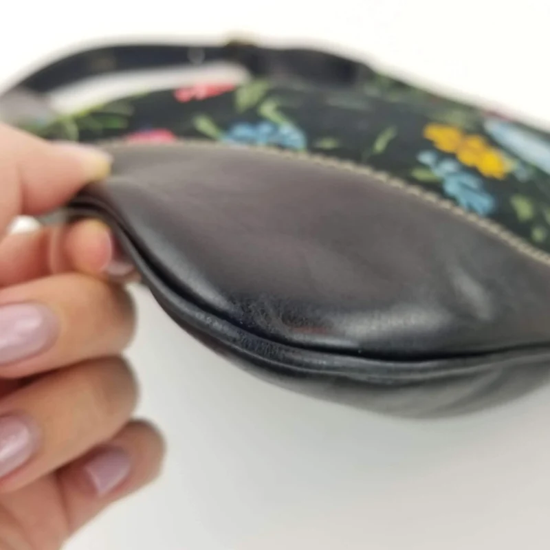Gucci Flora Bouvier Hobo Medium Black Leather Bag with GHW