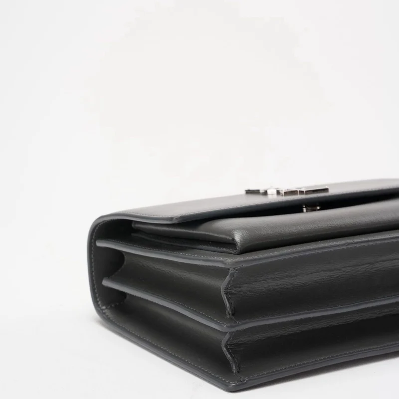 Saint Laurent Graues Kalbsleder Mittleres Monogramm Sonnenuntergang