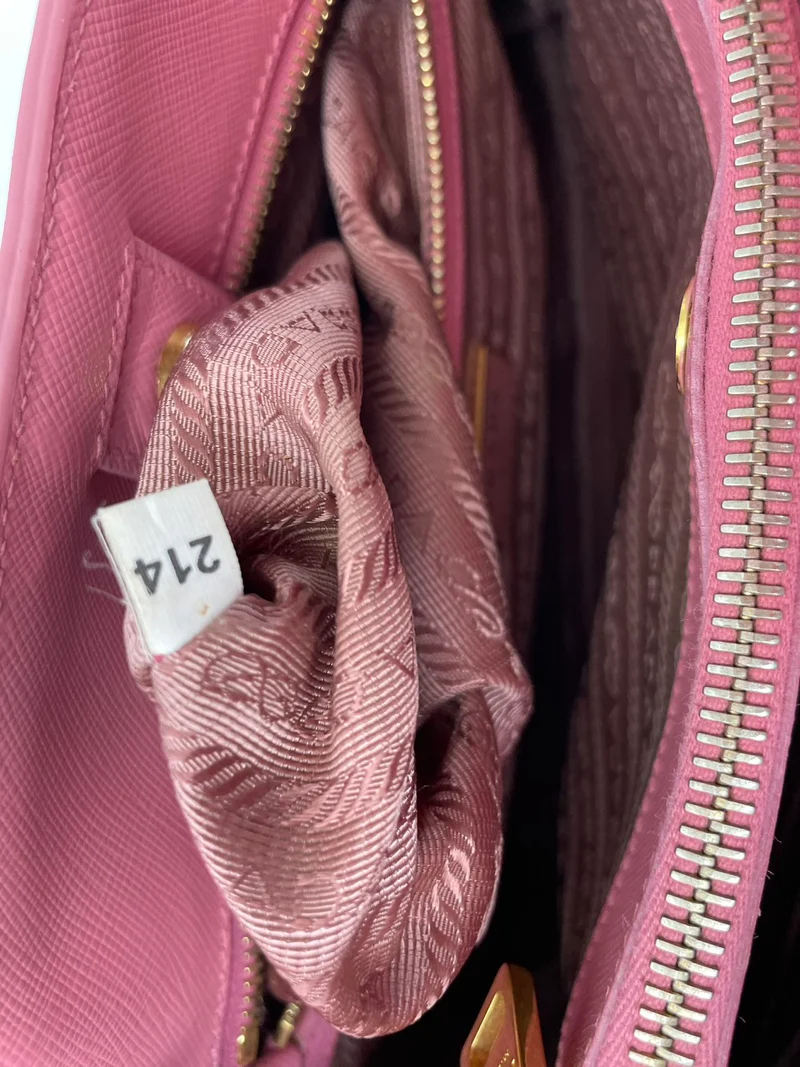 Prada Pink Galleria Einkaufstasche aus Saffiano-Leder