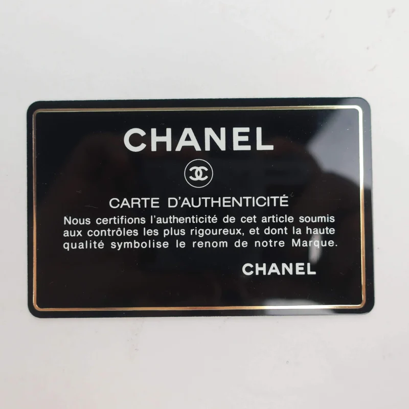 Chanel Vintage Classic Medium Double Flap bag GHW