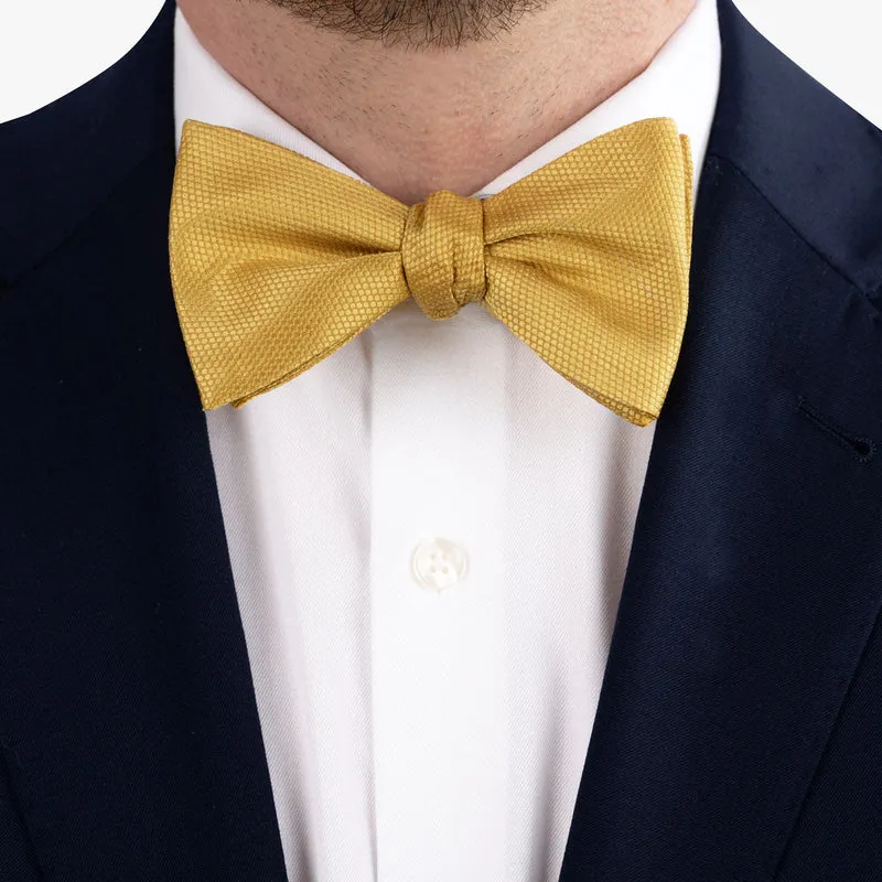 Fliege aus Seide in uni gold