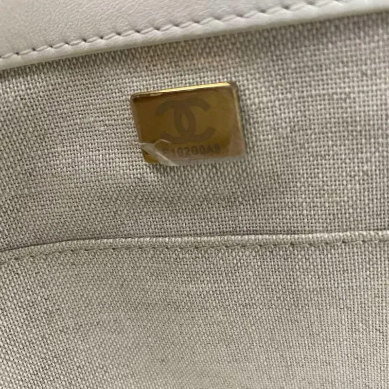 Chanel Deauville Tragetasche mit Beutel, Emaille, Weiß, Mehrfarbig (Limitierte Ausgabe Frühjahr/Sommer 2022)