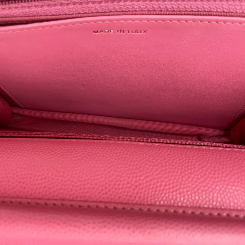 Chanel Timeless Wallet mit Kette, Hot Pink Caviar Leder