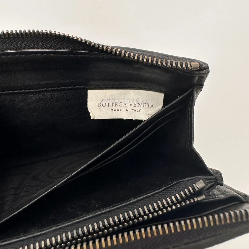 Bottega Veneta Schwarze lange Brieftasche