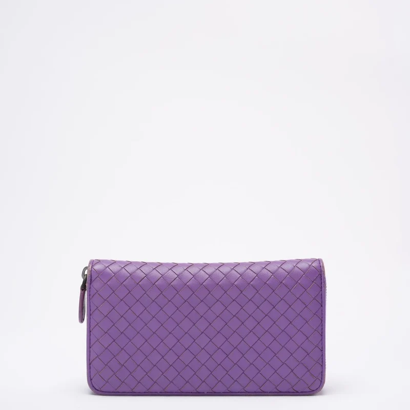 Bifold-Geldbörse aus Intrecciato-Gewebe von Bottega Veneta