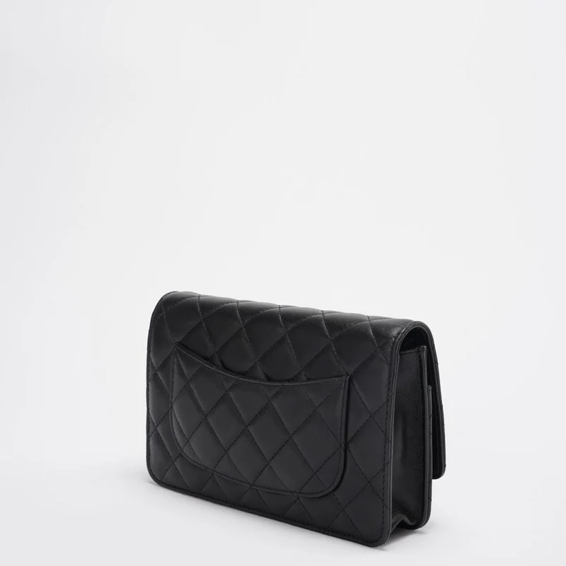 Chanel Wallet On Chain (WOC) Schwarze Tasche aus Lammleder mit goldenen Beschlägen 2018