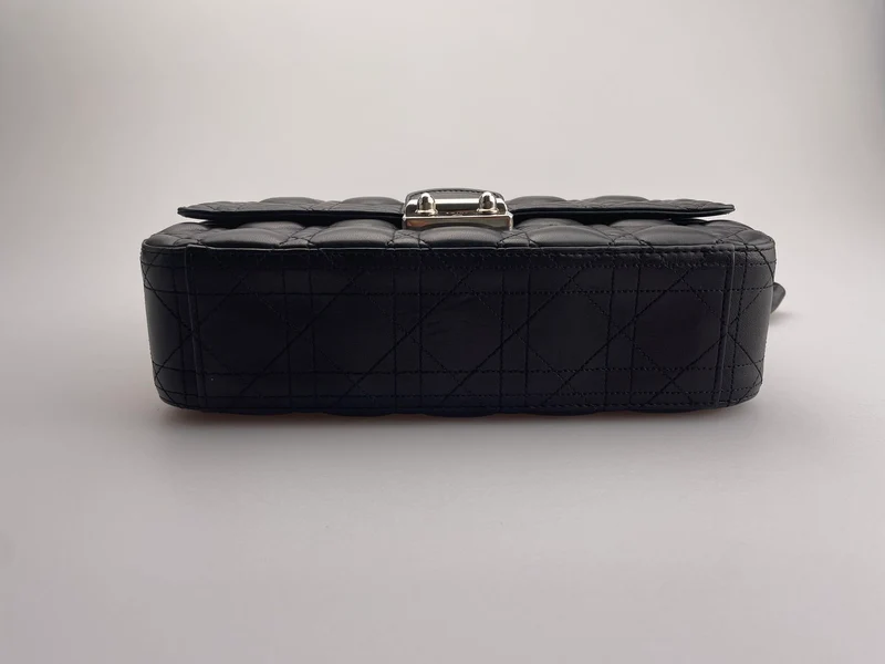 Dior Miss Dior Umhängetasche aus schwarzem Lammleder mit silberner Hardware