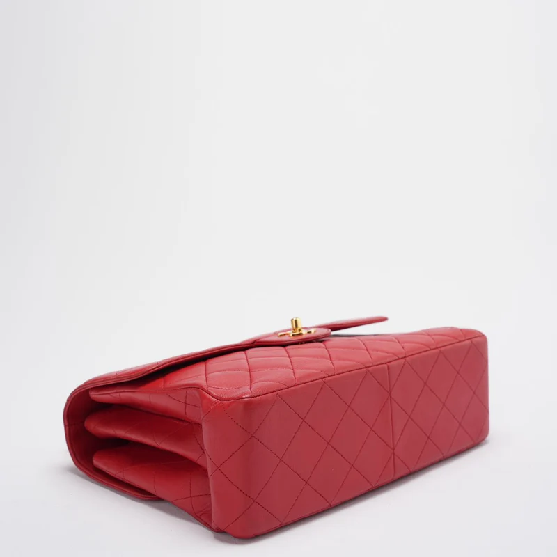 Chanel Vintage Red Classic Timeless Double Flap Bag mit 24 Karat Gold Hardware Double Side