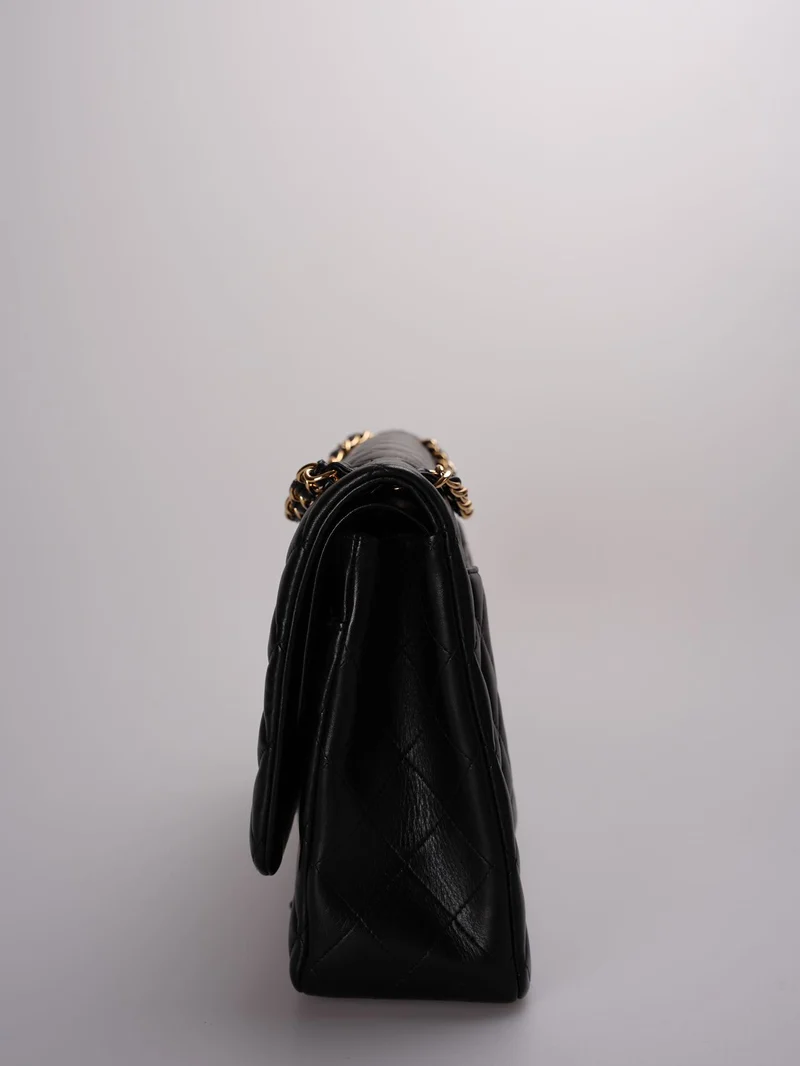Chanel Timeless Flap Gestepptes Maxi-Lammleder Goldfarben Schwarz