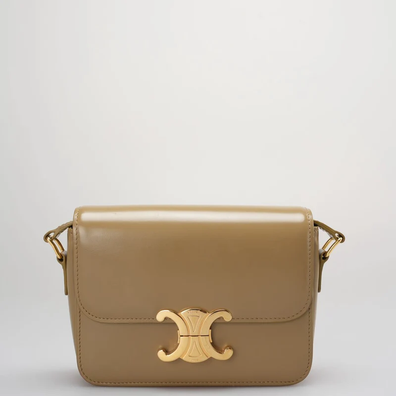 Celine Classic Triomphe Tasche aus glänzendem Kalbsleder in Rauchbraun
