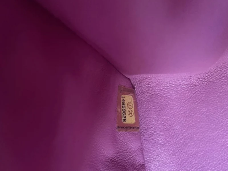 Lila Chanel Jumbo Classic Double Flap Bag aus Lammleder mit silberner Hardware
