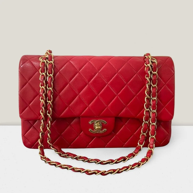 Chanel Red Vintage Classic Double Flap Bag Medium aus Lammleder mit 24 Karat Goldbeschlägen