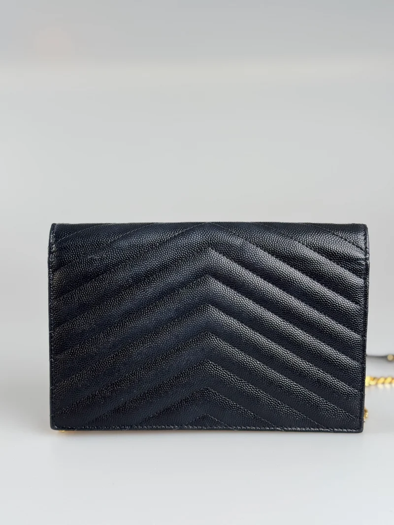 Saint Laurent YSL Chain Wallet Monogramm Nero Wallet auf einer Kettentasche