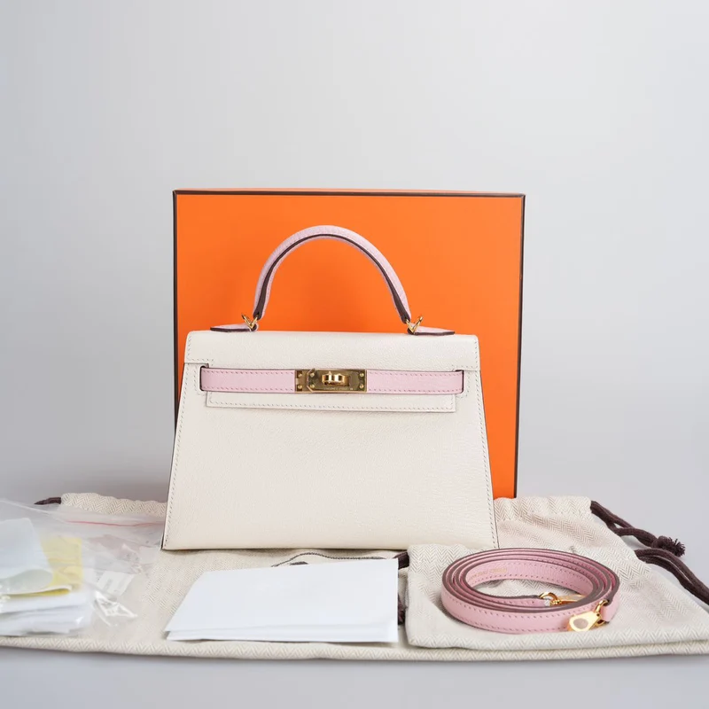 Hermès Mini Kelly 20 cm HSS in Chèvre Mysore Nata mit Rose Sakura