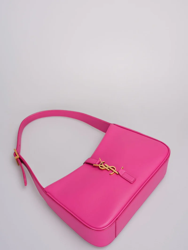 Saint Laurent 5 a 7 Fuchsia Hobo-Tasche
