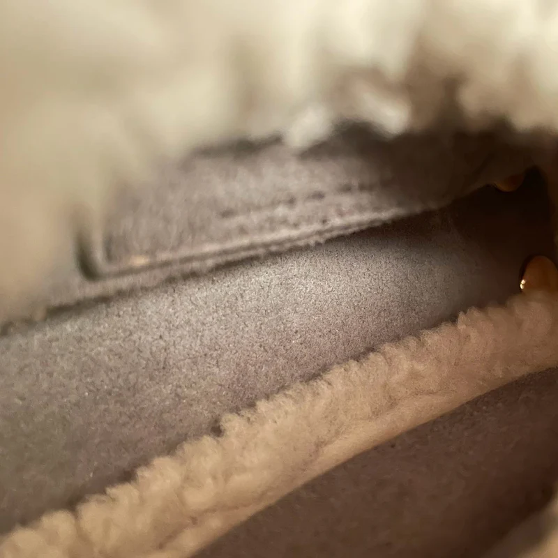 Christian Dior Lady Dior Gebraucht 2020 Mini Wildleder Shearling Cannage Lady Dior Umhängetasche