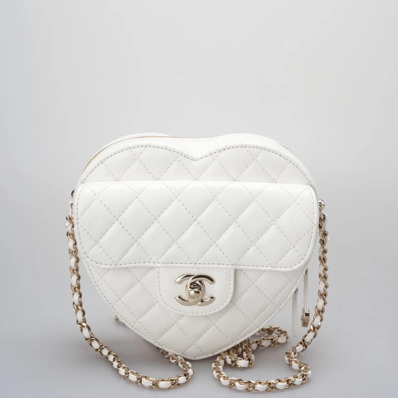 Chanel Big Heart Bag CC in Love Heart Clutch, groß, in Weiß mit champagnergoldenen Beschlägen