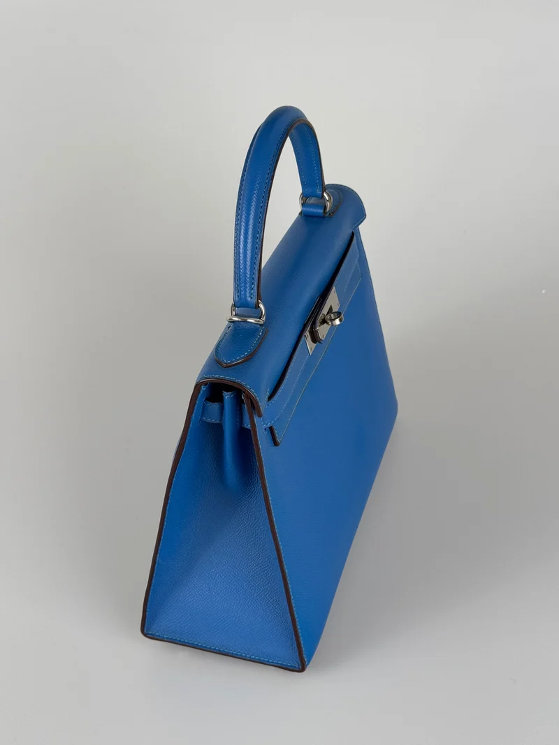 Hermes Kelly 28cm Sellier Tasche aus blauem Epsom-Leder mit silberner Hardware