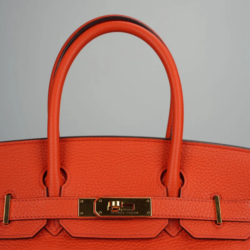Hermes Birkin 30 Handtasche aus orangefarbenem Togo-Leder mit goldener Hardware