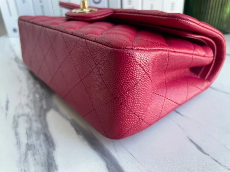Chanel Red Timeless Flap Bag Kaviarleder Klein