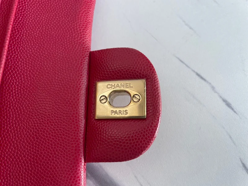 Chanel Red Timeless Flap Bag Kaviarleder Klein