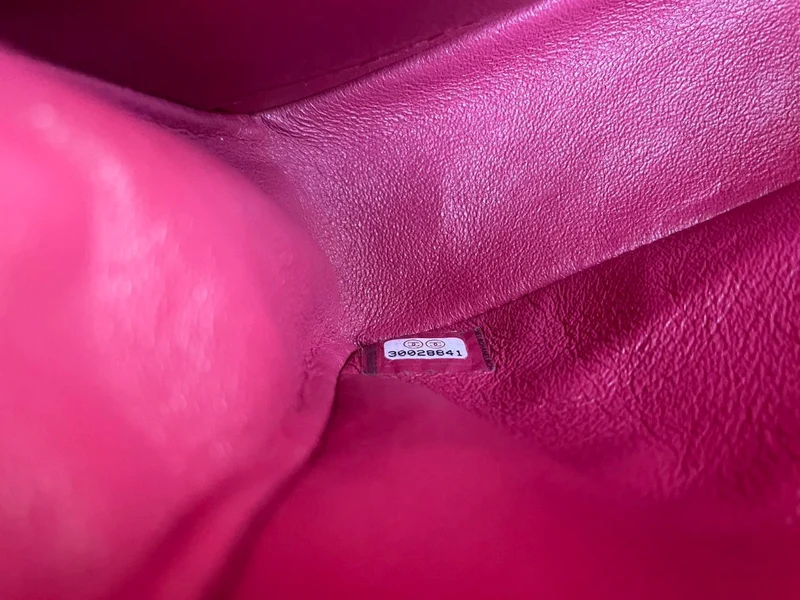 Chanel Red Timeless Flap Bag Kaviarleder Klein