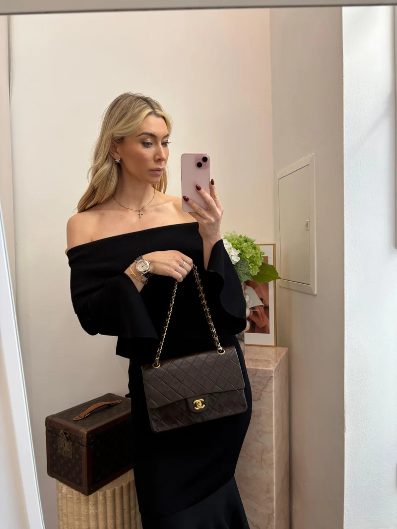 Chanel Vintage Classic Flap Bag in Schokoladenbraun mit 24 Karat Goldbeschlägen mittlerer Größe
