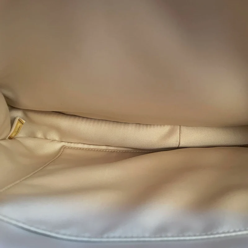 Chanel Beige Grand Shopping Tote GST Tasche aus Kaviarleder mit goldener Hardware