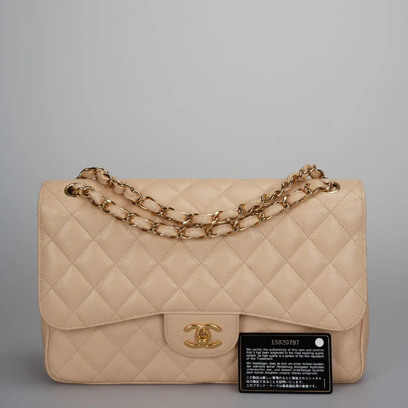 Chanel Classic Double Flap Bag Jumbo aus beigem gestepptem Kaviarleder mit goldenen Beschlägen