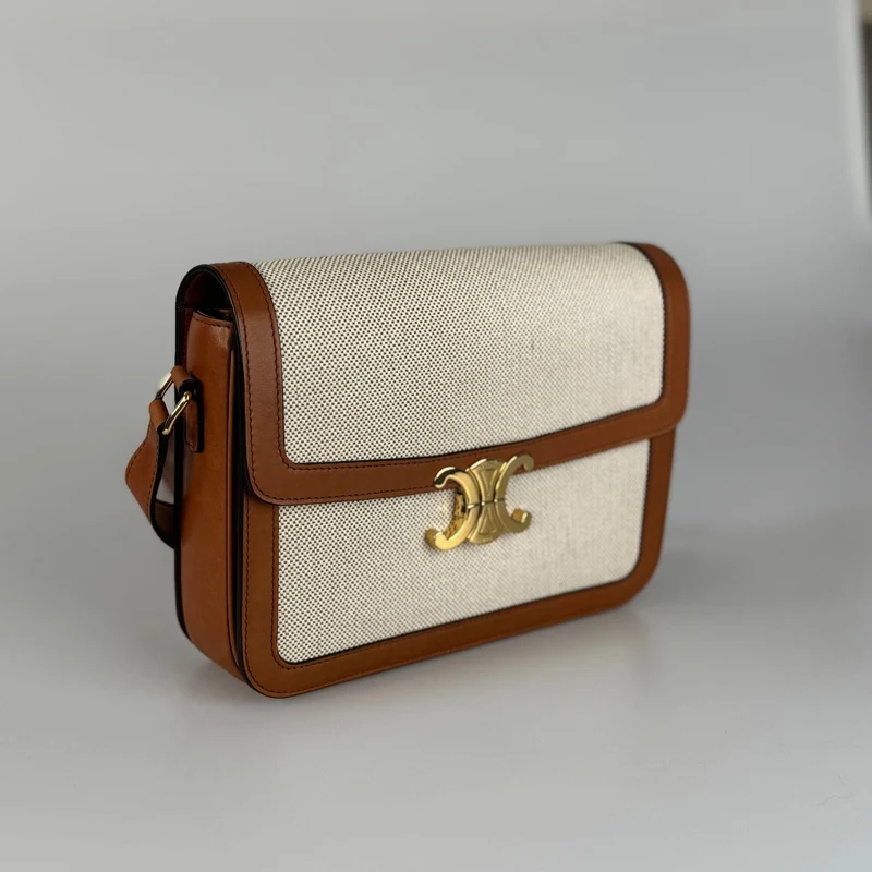 Celine Classique Triomphe Tasche