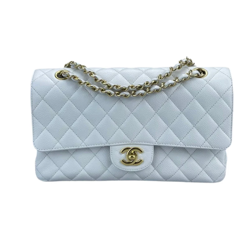 Chanel mittelgroße, klassische Flap Bag aus Kaviarleder mit goldenen Beschlägen