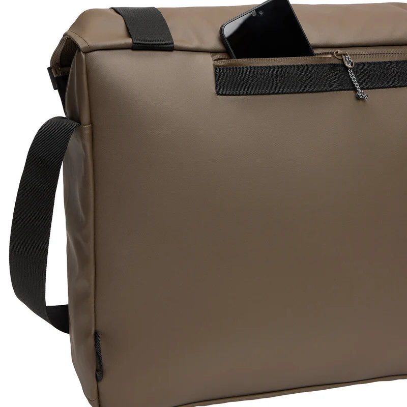 Vaude Mineo Messenger 22 - Umhängetasche 15.6" 43 cm (deer brown)