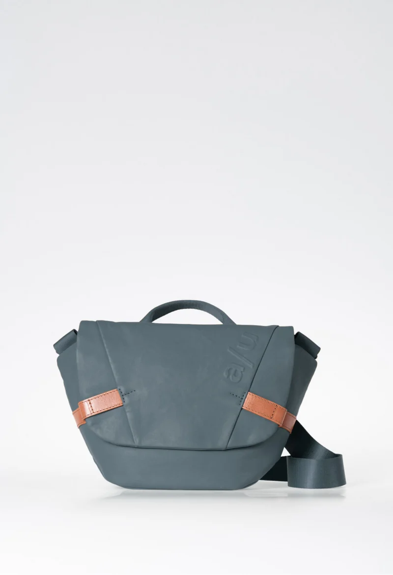 Aunts & Uncles Kazo Überschlagtasche